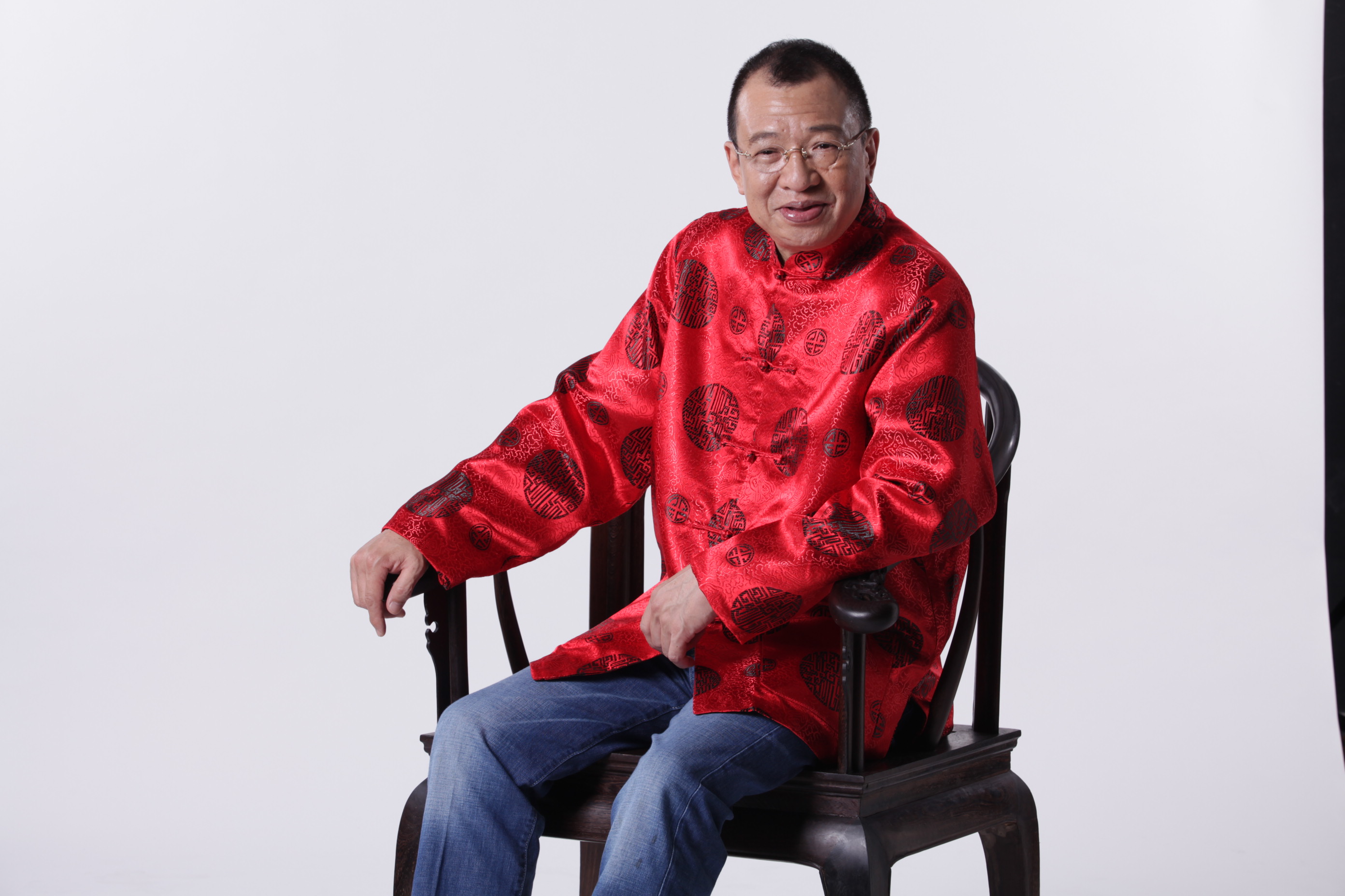 几张人物照片美化处理,见附件