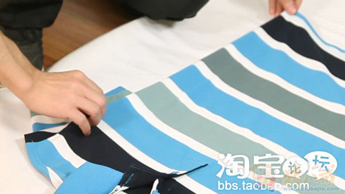 淘宝网店<em>拍摄平铺</em>服装时折叠<em>技巧</em>,怎样摆出有